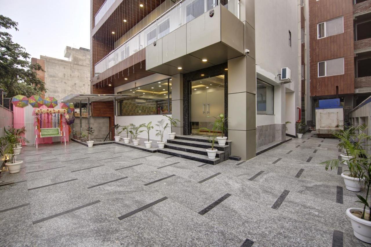 Hotel La Mirage ノイダ エクステリア 写真